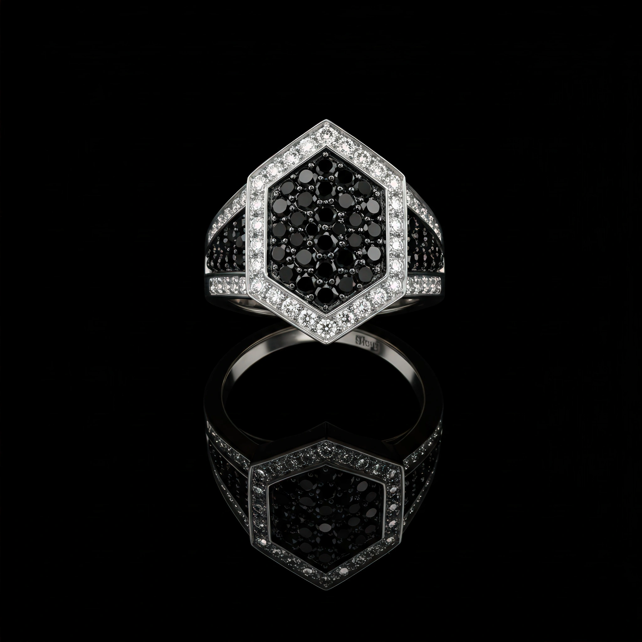 black-and-white-diamond-signet-ring-no1-1a