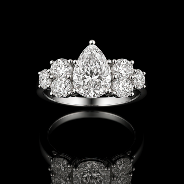 Pear Solitaire Cluster Round Nº2
